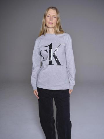 Calvin Klein catalogue | Women's New In | 4/18/2022 - 6/16/2022