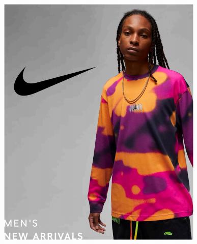 Sports offers in Schaumburg IL | Men's New Arrivals in Nike | 10/18/2022 - 12/19/2022