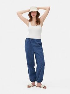 Parachute Cargo Pants offers at $22 in Primark