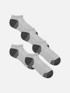 5-Pack Sneaker Socks offers at $7 in Primark