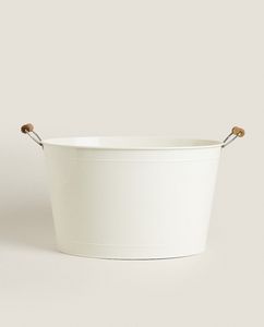LACQUERED METAL BUCKET offers at $59.9 in ZARA HOME