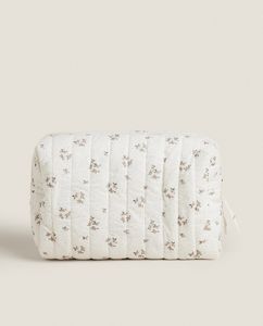 Quilted Toiletry Bag With Floral Print offers at $35.9 in ZARA HOME
