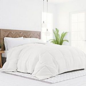 Home Collection All Season Premium Down-Alternative Comforter offers at $49.49 in Kohl's