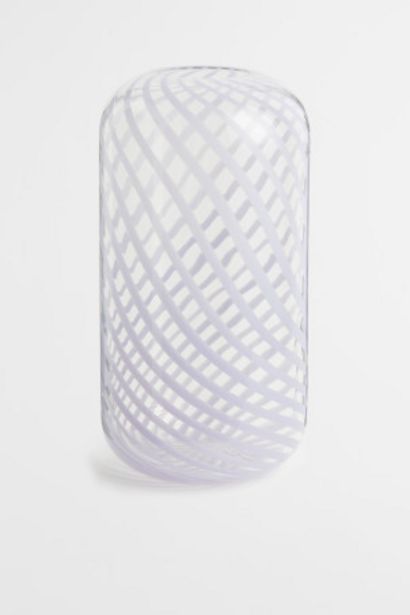 Patterned Glass Vase offers at $11.99 in H&M