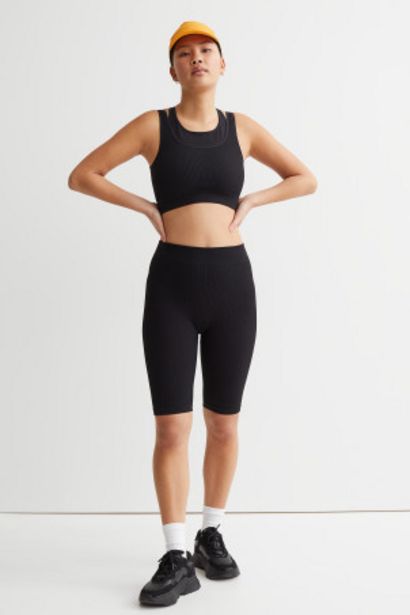 Seamless Sports Bike Shorts offers at $7.99 in H&M