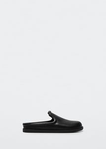 Leather-effect clogs offers at $49.99 in Mango