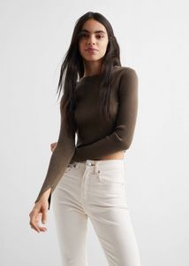Cropped ribbed sweater offers at $29.99 in Mango