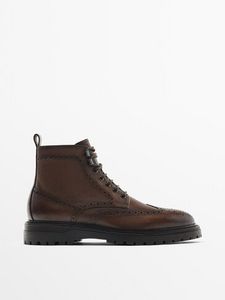 Leather Brogue Boots offers at $149.4 in Massimo Dutti