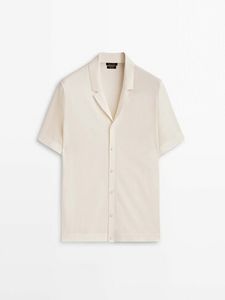 Short Sleeve Knit Shirt With Lapel Collar offers at $59.9 in Massimo Dutti
