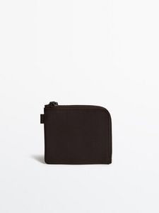 Leather Wallet With Zip - Studio offers at $69.9 in Massimo Dutti