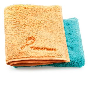 Microfiber Dust Towels (Set of 2) offers at $10 in Tupperware