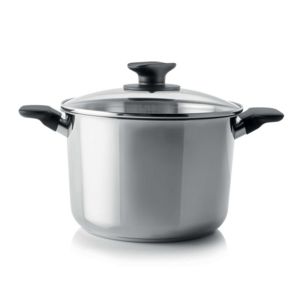 Tupperware Daily Universal cookware 7.4QT/7L Stockpot with glass cover offers at $129 in Tupperware