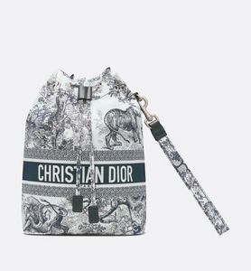 DiorTravel Pouch offers at $780 in Dior