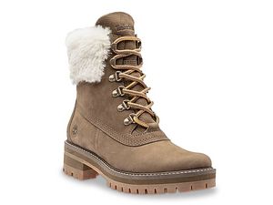 Courmayeur Valley Snow Boot - Women's offers at $139.98 in DSW